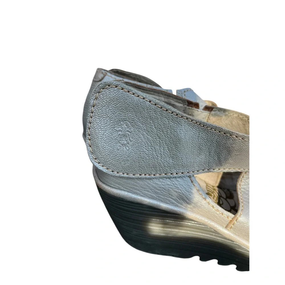 Fly London Yogo Crossover Leather Shoes Wedge Lagenlook Boho Silver, Size 41‎